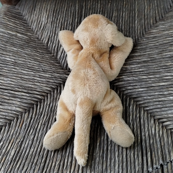 TY MUFFIN CREME LAYING LAB PUPPY DOG Beanie STUFFED ANIMAL PLUSH LOVEY 8in - Picture 4 of 9